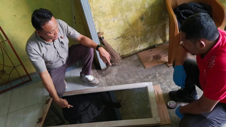 Rumah Ditinggal Plesiran, Maling Masuk Lewat Jendela! Uang Warung Rp3 Juta Digondol