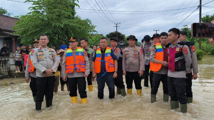 Dini Hari Disergap Banjir, 73 Rumah di OKU Timur Terendam