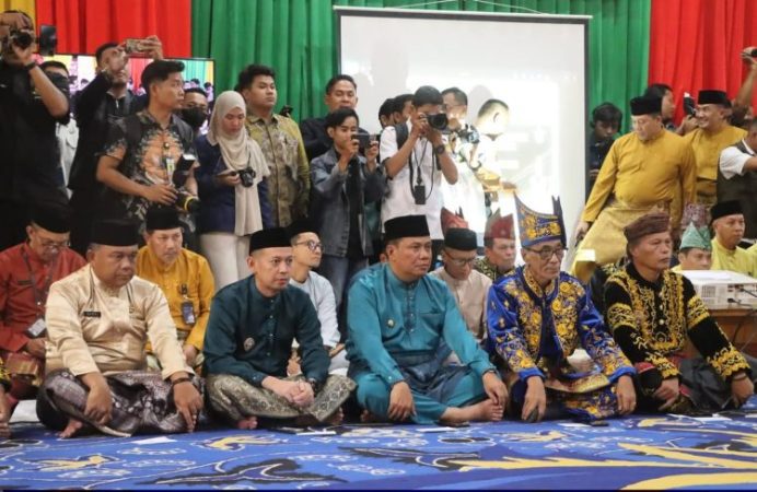 Wabup Katamso Hadiri Penganugerahan Gelar Adat Melayu Jambi, Tegaskan Jaga Marwah Budaya