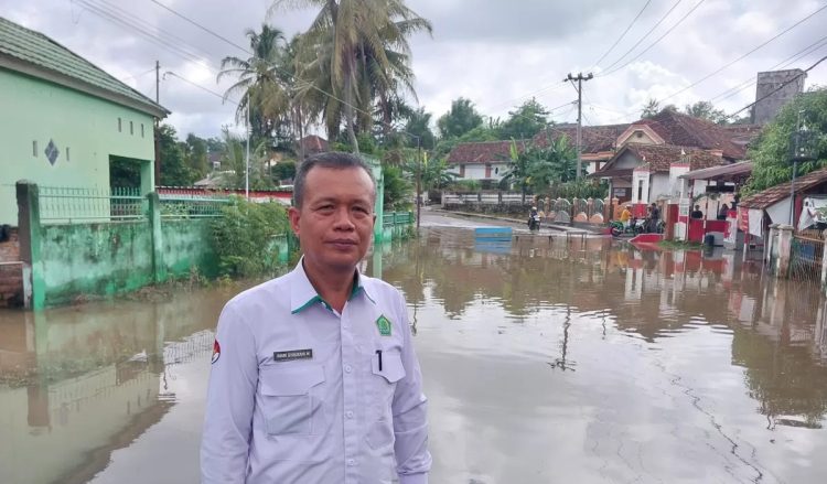 Salah Tata Ruang, Kantor Jadi Kolam, KUA Baturaja Timur Angkat Kaki