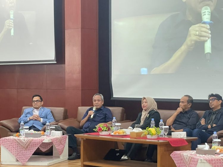 Demokrasi Indonesia Disebut Makin Merosot, UIN Jakarta Bedah RUU Pemilu 2029