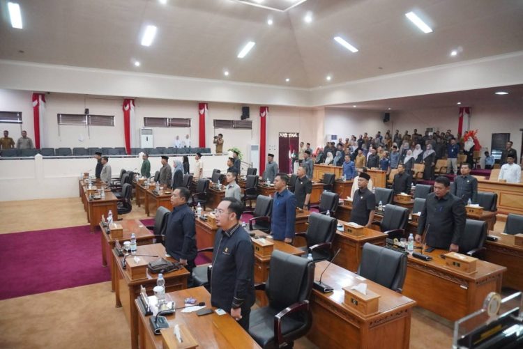 DPRD dan Pemkab Tanjab Barat Ketok Palu Pertanggungjawaban APBD 2025